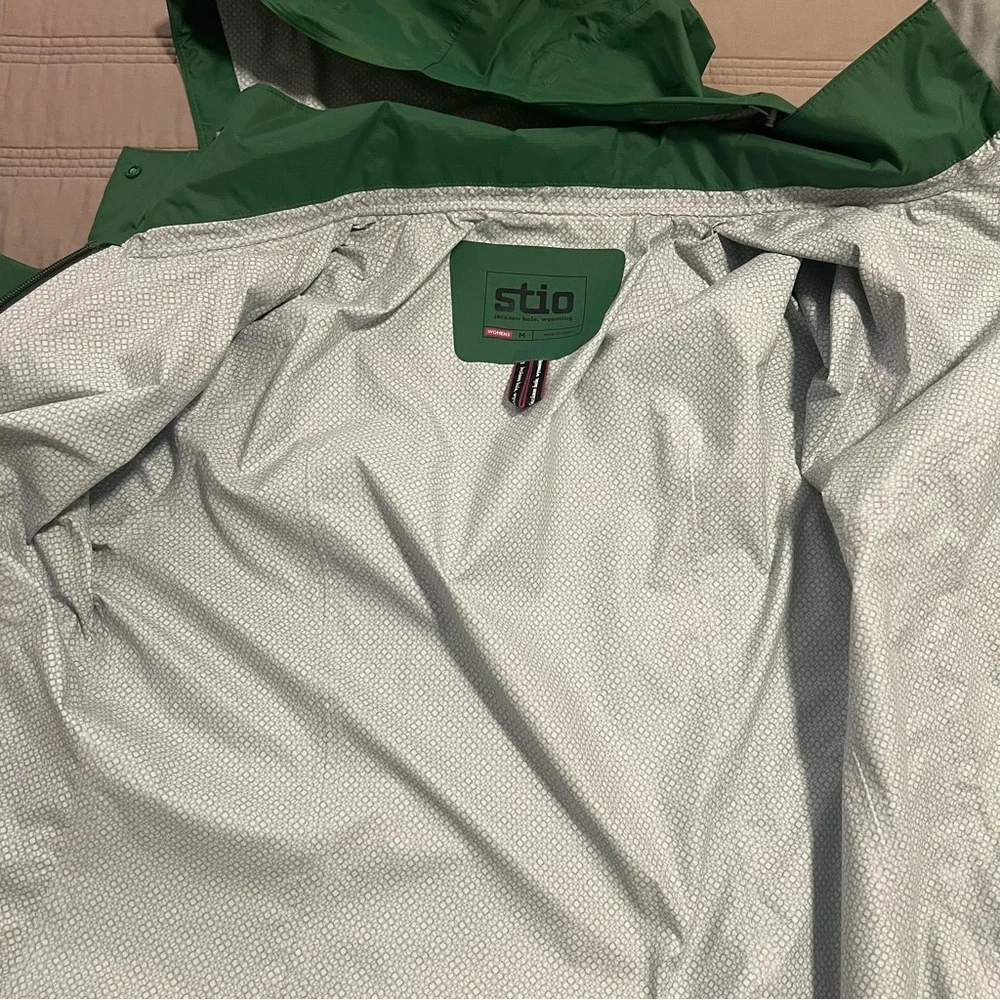 Stio Women's Green Jacket - Picture 7 of 8